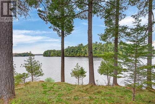 37 Smithpine Crescent, Mckellar, ON 