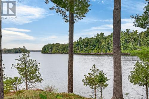 37 Smithpine Crescent, Mckellar, ON 