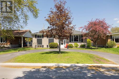 420 Beach Avenue, Cornwall, ON - Outdoor With Facade