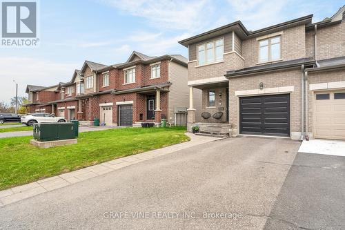 112 Hawkshaw Crescent, Ottawa, ON - Outdoor