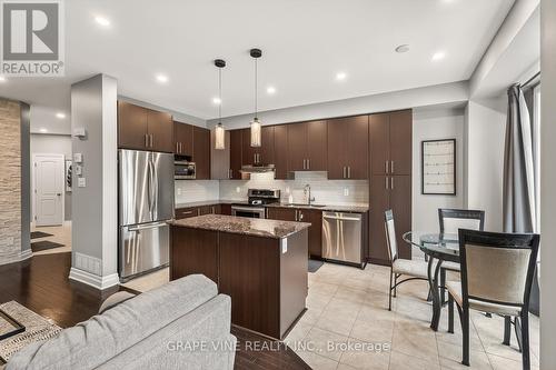 112 Hawkshaw Crescent, Ottawa, ON - Indoor Photo Showing Kitchen With Stainless Steel Kitchen With Upgraded Kitchen