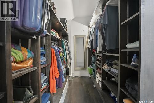 316 E Avenue N, Saskatoon, SK - Indoor With Storage
