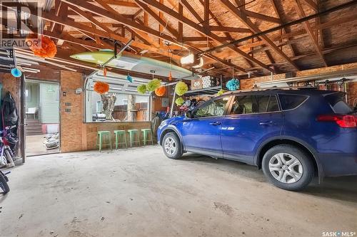 316 E Avenue N, Saskatoon, SK - Indoor Photo Showing Garage