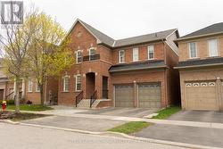 MAIN & 2ND FLOOR - 29 WENDELYN DRIVE Richmond Hill, ON L4E 0P8