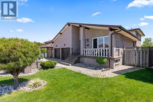 140 Solomon Crescent, Hamilton, ON - Outdoor