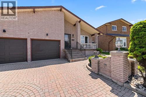 140 Solomon Crescent, Hamilton, ON - Outdoor With Deck Patio Veranda