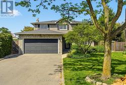 2347 TWEEDSMUIR COURT  Burlington, ON L7P 4K9