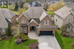 220 JOSEPH SCHOERG CRESCENT  Kitchener, ON N2P 2T4