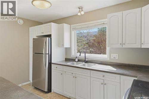315A 109Th Street, Saskatoon, SK - Indoor Photo Showing Kitchen With Double Sink