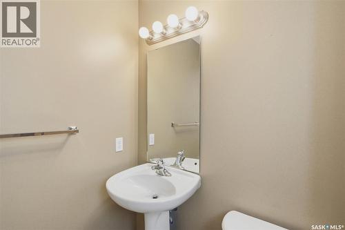 315A 109Th Street, Saskatoon, SK - Indoor Photo Showing Bathroom