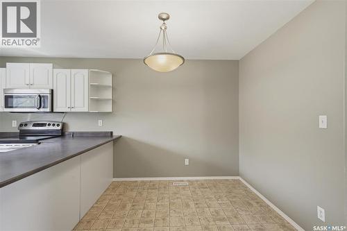 315A 109Th Street, Saskatoon, SK - Indoor Photo Showing Kitchen