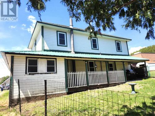 11 CENTRAL STREET S  Addington Highlands (Addington Highlands), ON K0H 1L0