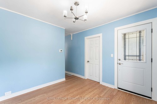84 Frederick Avenue, Hamilton, ON - Indoor Photo Showing Other Room