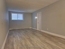 2-207 Trent Street EWhitby, ON L1N 1L7