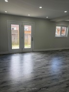 41 Town House Crescent Brampton, ON L6W 3G3