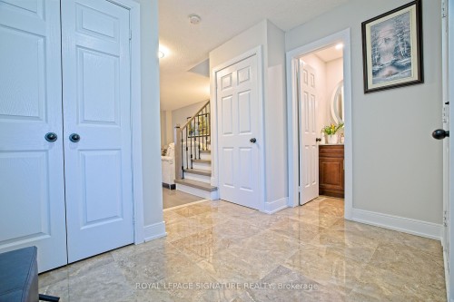 1066 Foxglove Place, Mississauga, ON 