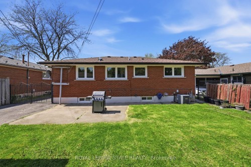 168 Nugent Drive, Hamilton, ON - Outdoor With Exterior