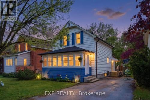 572 DOWNIE STREET  Stratford, ON N5A 1Y4