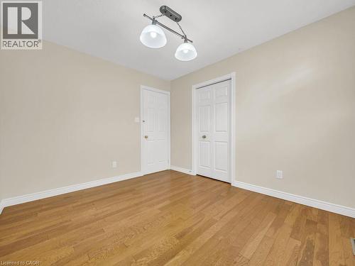 16 Glennie Court, Cambridge, ON - Indoor Photo Showing Other Room