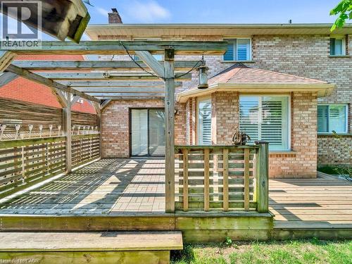 16 Glennie Court, Cambridge, ON - Outdoor