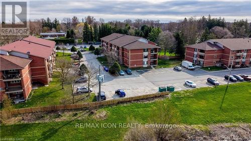 210 - 440 DURHAM STREET W , Wellington North, Ontario N0G 2L1 4