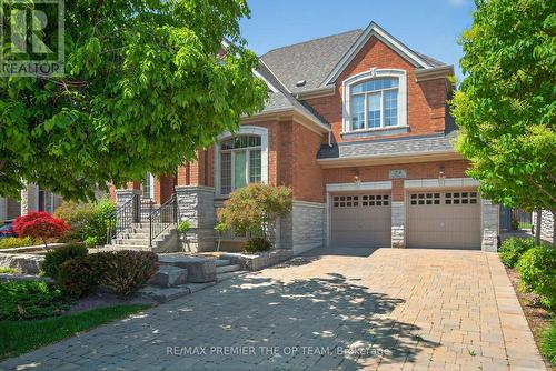 24 GRAND VELLORE CRESCENT  Vaughan, ON L4H 0N8