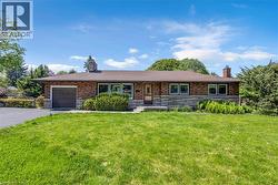 626 IROQUOIS Avenue Ancaster, ON L9G 3B4