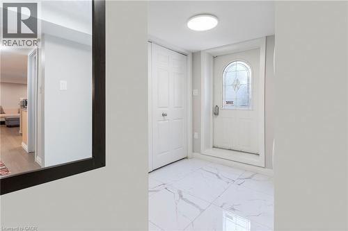 436 Goodram Drive, Burlington, ON - Indoor Photo Showing Other Room