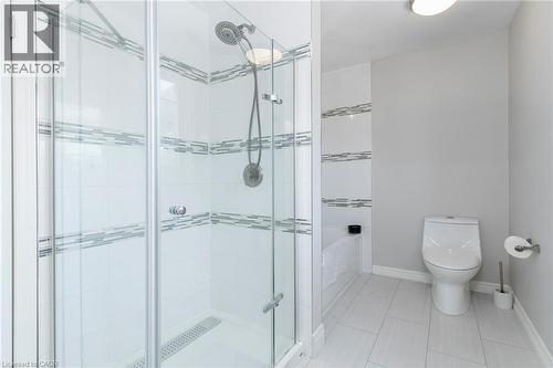436 Goodram Drive, Burlington, ON - Indoor Photo Showing Bathroom