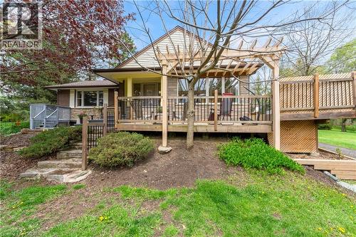 569 CRANE Court  Burlington, ON L7P 4Y8
