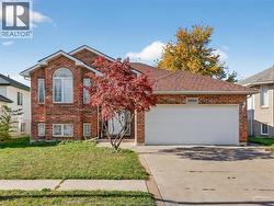 3859 CLARA AVENUE Windsor, ON N9E 4X6