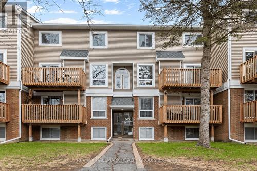8 - 520 FENERTY COURT  Ottawa, ON K2L 3B1