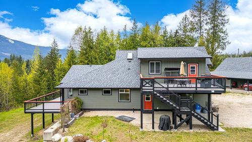 787 Crescent Bay Road, Nakusp, BC - Outdoor