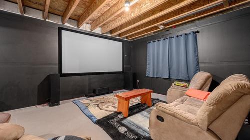 787 Crescent Bay Road, Nakusp, BC - Indoor Photo Showing Basement