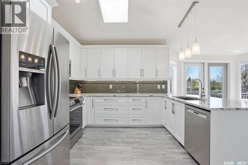 502 Le May Crescent, Saskatoon, SK - Indoor Photo Showing Kitchen With Upgraded Kitchen