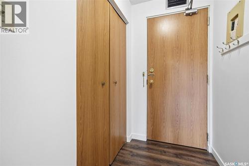 401 405 5Th Avenue N, Saskatoon, SK - Indoor Photo Showing Other Room