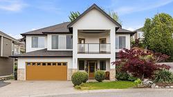 5027 France Court Kelowna, BC V1W 4M4