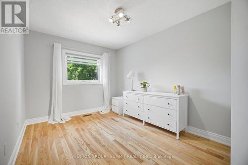 1390 Astrella Crescent, Mississauga, ON - Indoor