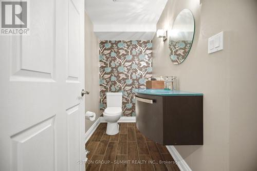 1390 Astrella Crescent, Mississauga, ON - Indoor Photo Showing Bathroom