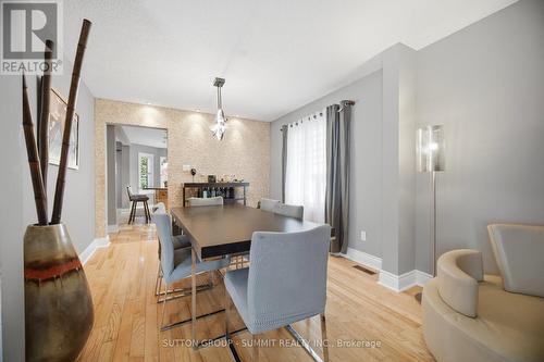 1390 Astrella Crescent, Mississauga, ON - Indoor Photo Showing Dining Room