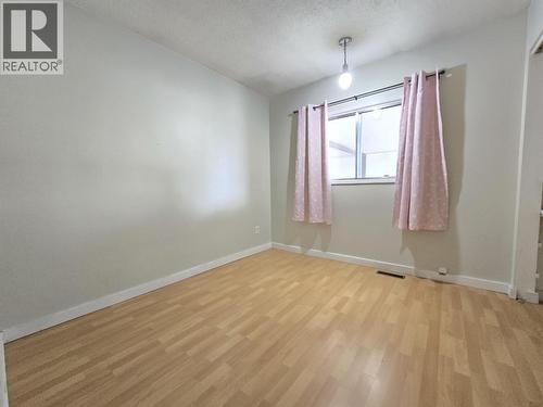 1410 7Th Avenue, Valemount, BC - Indoor Photo Showing Other Room