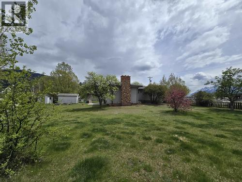 1410 7Th Avenue, Valemount, BC - Outdoor