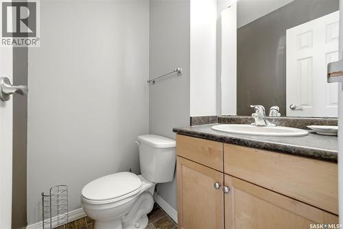 3834 Castle Road, Regina, SK - Indoor Photo Showing Bathroom