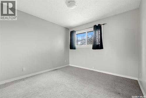 3834 Castle Road, Regina, SK - Indoor Photo Showing Other Room