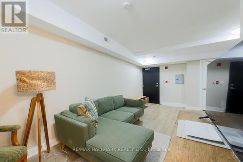 303 - 628 Danforth Avenue, Toronto, ON - Indoor