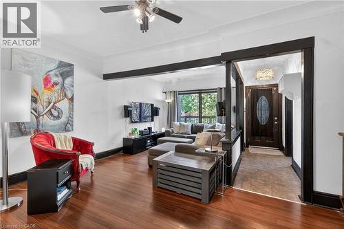 147 Strachan Street E, Hamilton, ON - Indoor