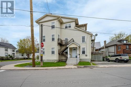 432 BARRIE STREET  Kingston (East Of Sir John A. Blvd), ON K7K 3T9