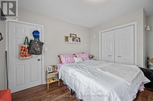 432 Barrie Street, Kingston (East Of Sir John A. Blvd), ON - Indoor Photo Showing Bedroom