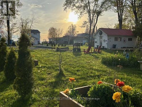 2757 Lone Birch Trail, Ramara, ON - Outdoor