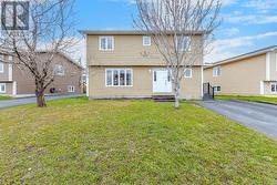44 Nelder Drive Mount Pearl, NL A1N 4L7